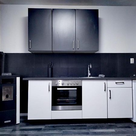 Apartman Modric Leilighet Seline Eksteriør bilde